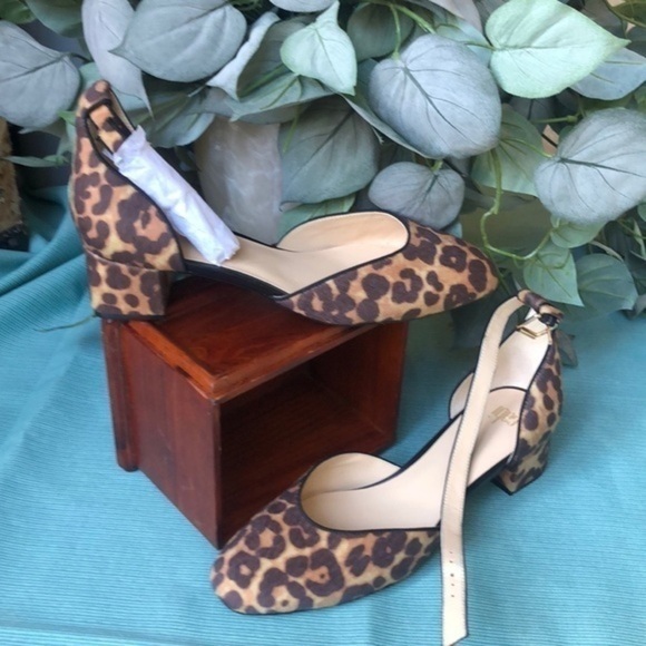 Papillon top  Med Sweater brown with animal print - Picture 9 of 13